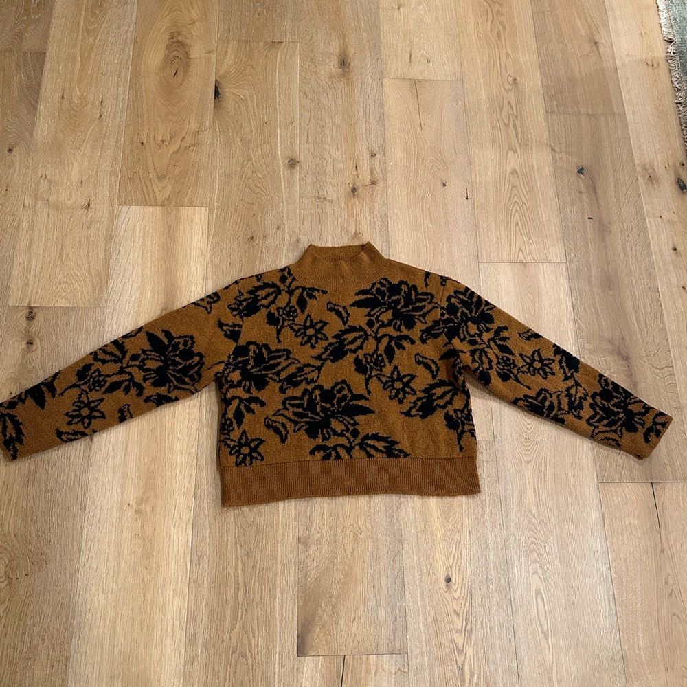 Topshop sweater size M